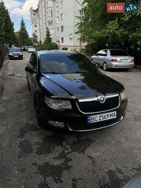 Skoda Superb 2013