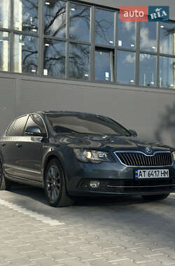 Лифтбек Skoda Superb 2015 в Ивано-Франковске