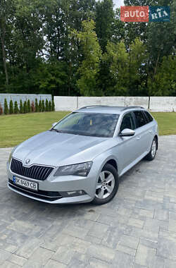 Універсал Skoda Superb 2015 в Луцьку