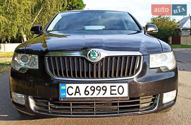 Лифтбек Skoda Superb 2010 в Чернобае
