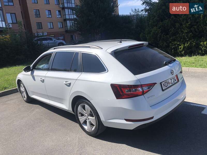 Универсал Skoda Superb 2016 в Каменец-Подольском