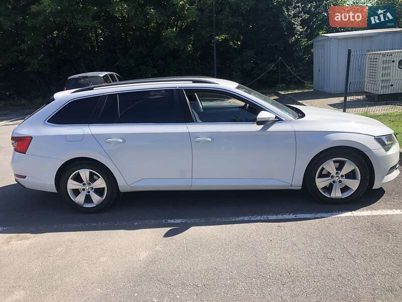 Универсал Skoda Superb 2016 в Каменец-Подольском