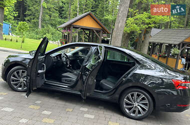 Skoda Superb 2021