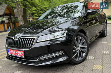 Лифтбек Skoda Superb 2021 в 
