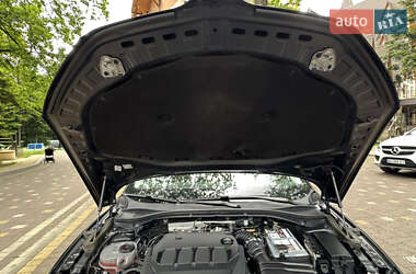 Лифтбек Skoda Superb 2021 в 