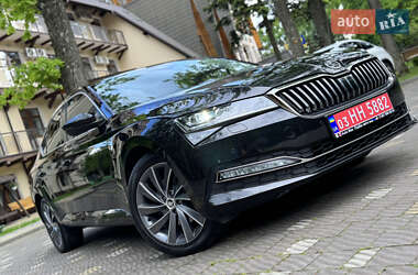 Лифтбек Skoda Superb 2021 в 