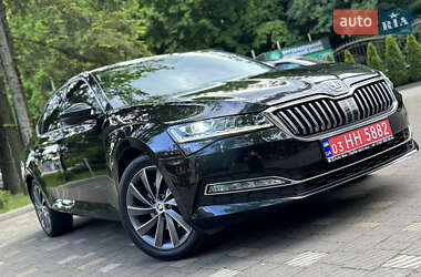 Лифтбек Skoda Superb 2021 в 