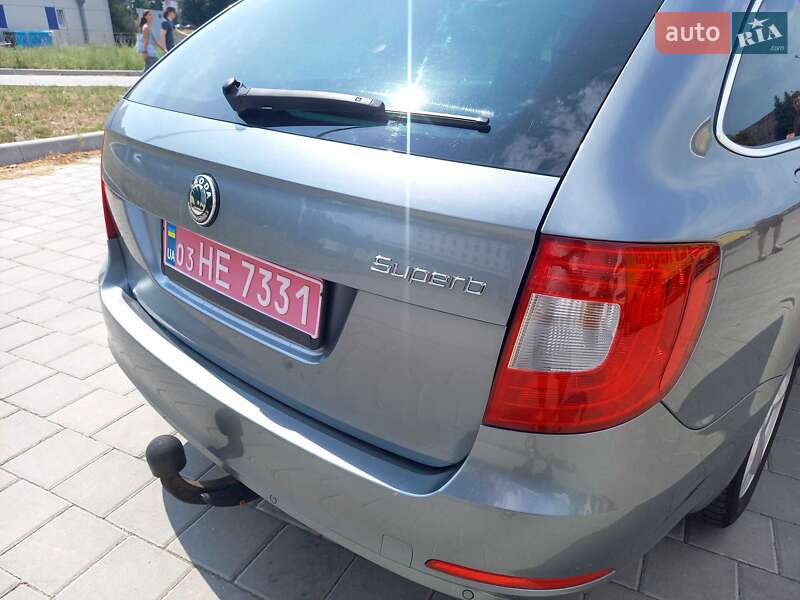 Универсал Skoda Superb 2011 в Черкассах фото 9 Универсал Skoda Superb 2011 в Черкассах