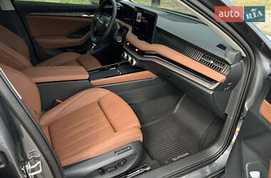 Лифтбек Skoda Superb 2025 в 