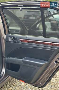 Лифтбек Skoda Superb 2010 в 