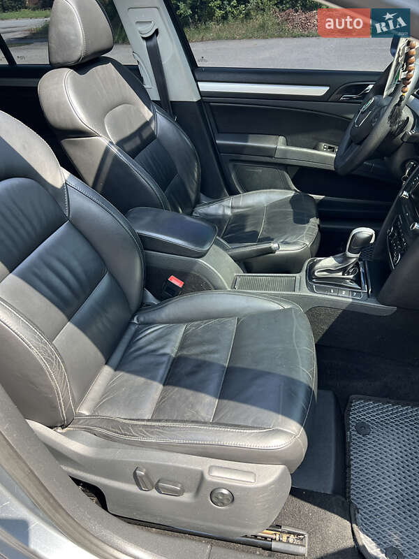 Универсал Skoda Superb 2011 в Казатине