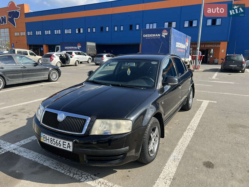 Skoda Superb 2006