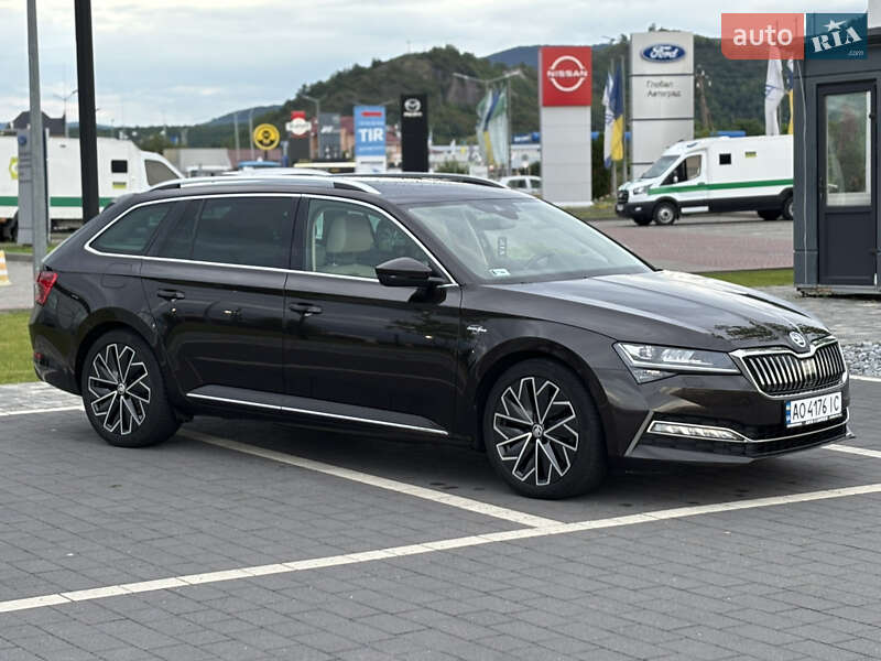 Універсал Skoda Superb 2019 в Мукачевому