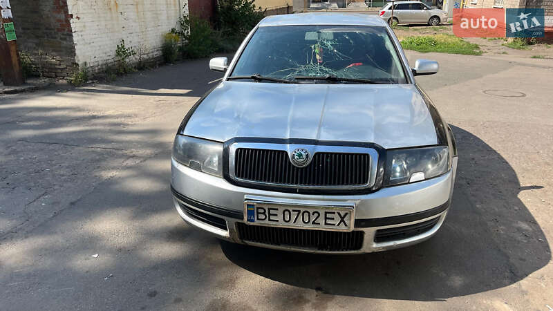 Skoda Superb 2005