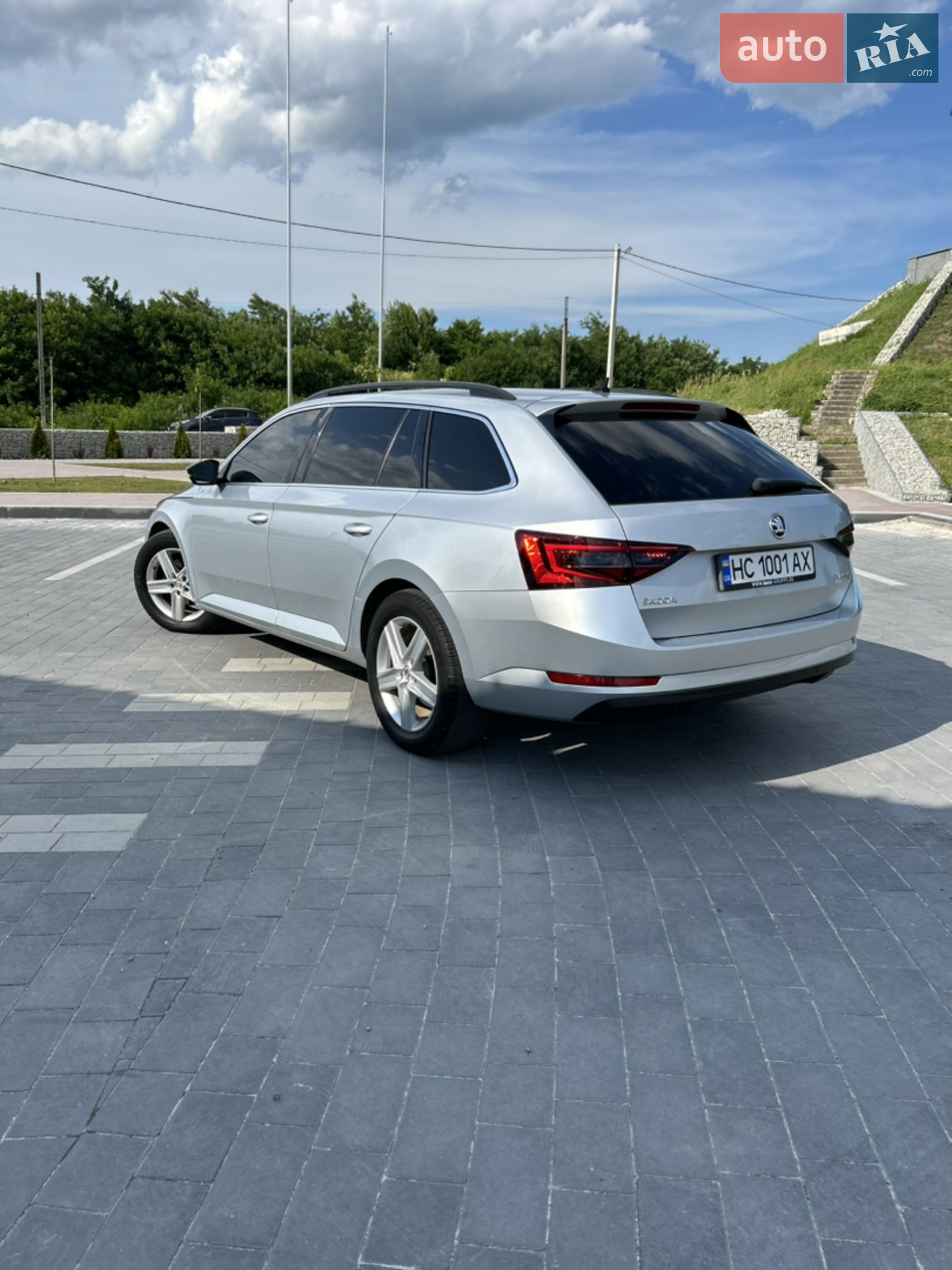2017 Skoda Superb - мініатюра 38