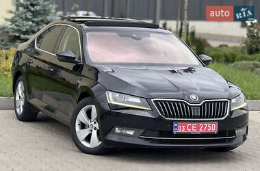 Лифтбек Skoda Superb 2016 в Луцке