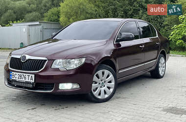 Лифтбек Skoda Superb 2011 в Турке