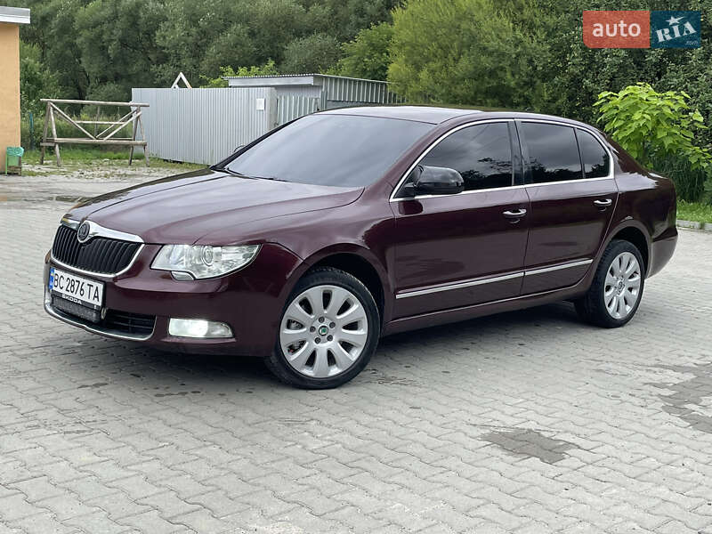 Лифтбек Skoda Superb 2011 в Турке