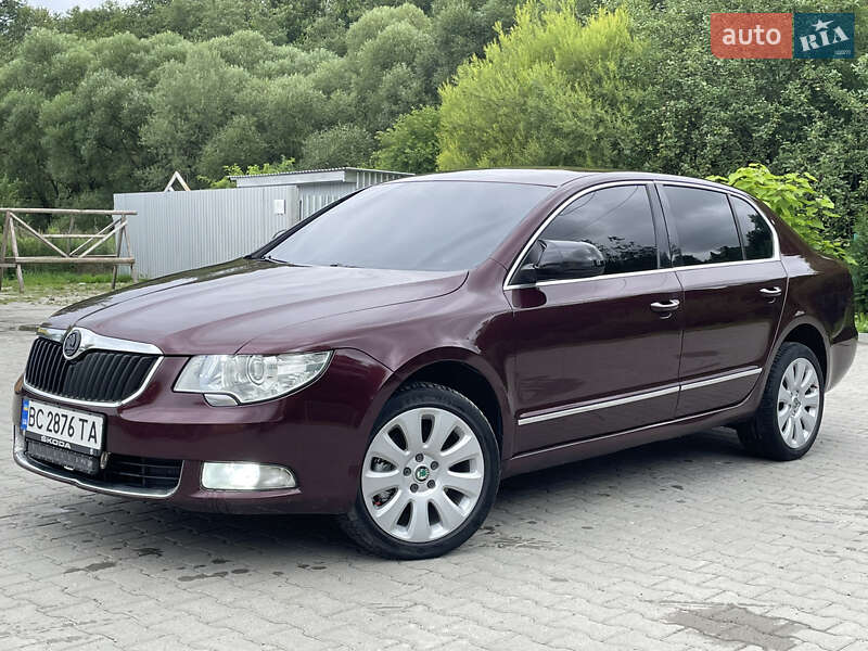 Лифтбек Skoda Superb 2011 в Турке