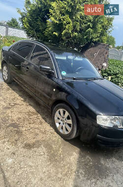Ліфтбек Skoda Superb 2003 в Рівному