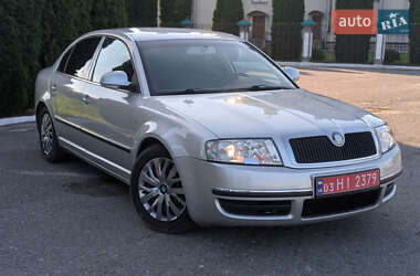 Лифтбек Skoda Superb 2008 в 