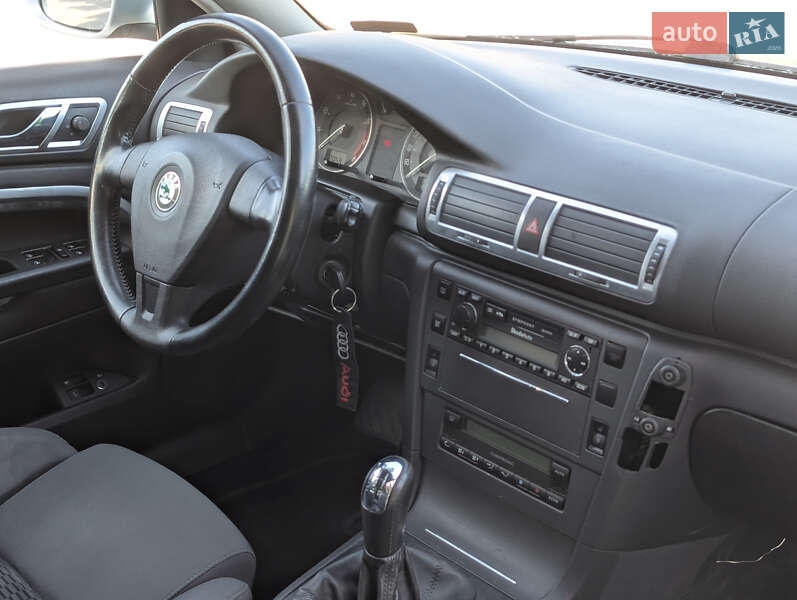 Лифтбек Skoda Superb 2008 в Дубно