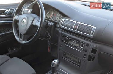 Лифтбек Skoda Superb 2008 в 
