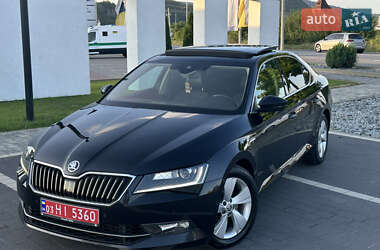 Ліфтбек Skoda Superb 2016 в Мукачевому