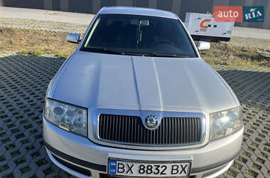Лифтбек Skoda Superb 2006 в 