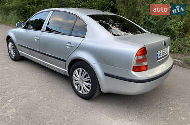 Ліфтбек Skoda Superb 2008 в 