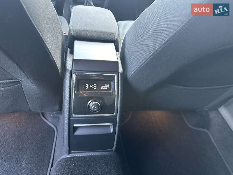 Универсал Skoda Superb 2009 в Киеве