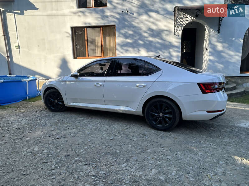 Лифтбек Skoda Superb 2018 в Хусте фото 3 Лифтбек Skoda Superb 2018 в Хусте
