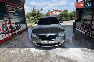 Лифтбек Skoda Superb 2008 в 