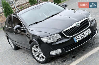 Ліфтбек Skoda Superb 2009 в Золочеві