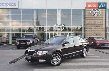 Універсал Skoda Superb 2013 в Києві
