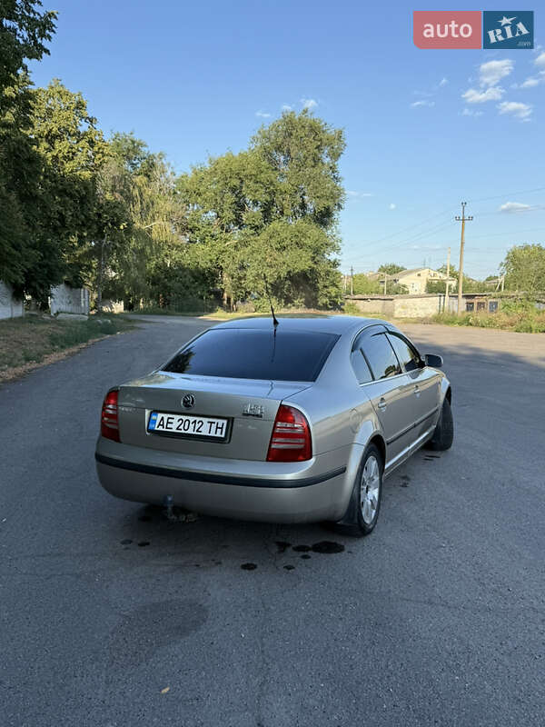 Лифтбек Skoda Superb 2005 в Соленом фото 6 Лифтбек Skoda Superb 2005 в Соленом