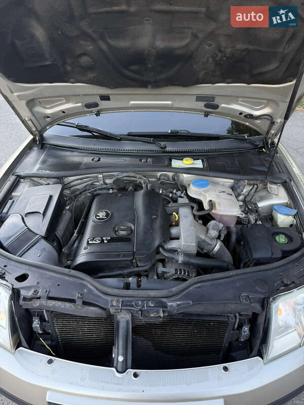 Лифтбек Skoda Superb 2005 в Соленом фото 21 Лифтбек Skoda Superb 2005 в Соленом