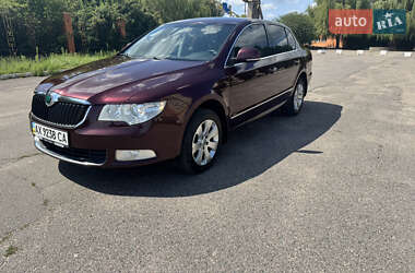 Лифтбек Skoda Superb 2009 в 