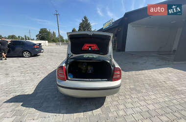 Лифтбек Skoda Superb 2006 в 