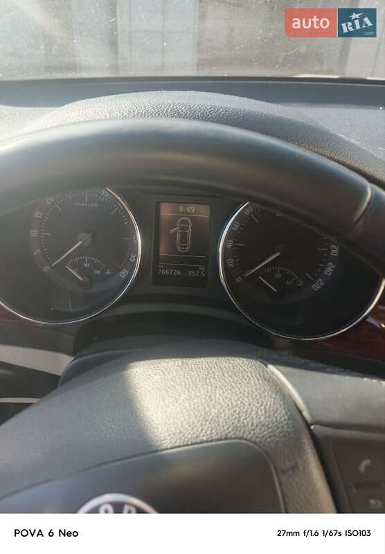 Лифтбек Skoda Superb 2009 в Згуровке