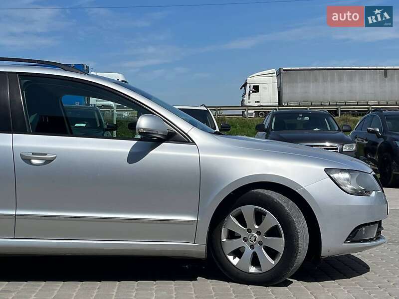 Универсал Skoda Superb 2013 в Львове