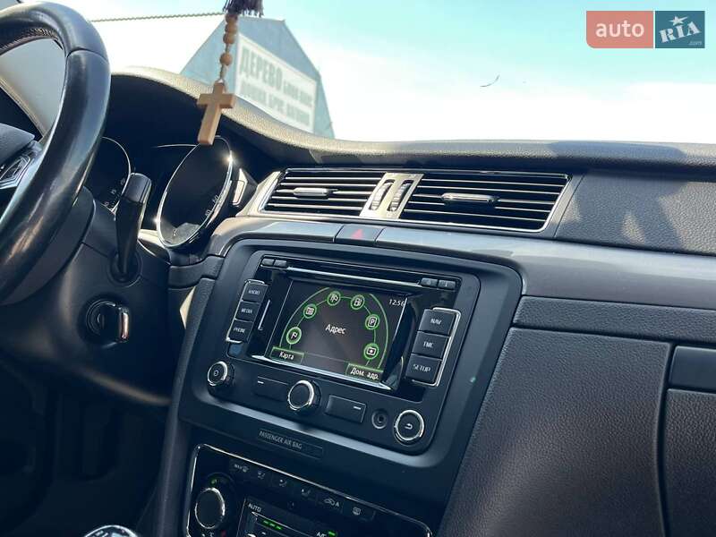 Универсал Skoda Superb 2013 в Львове