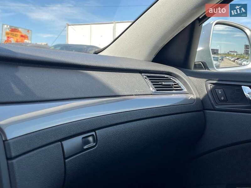 Универсал Skoda Superb 2013 в Львове