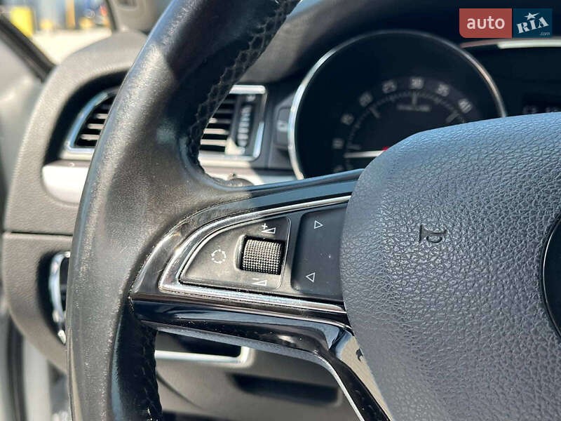 Универсал Skoda Superb 2013 в Львове