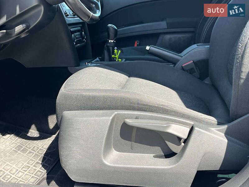 Универсал Skoda Superb 2013 в Львове