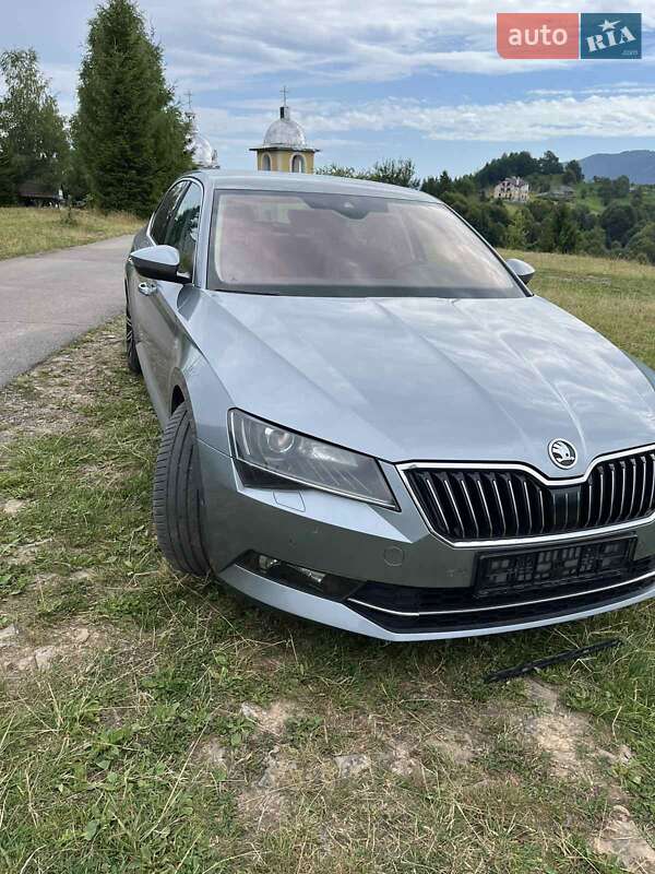 Лифтбек Skoda Superb 2017 в Межгорье