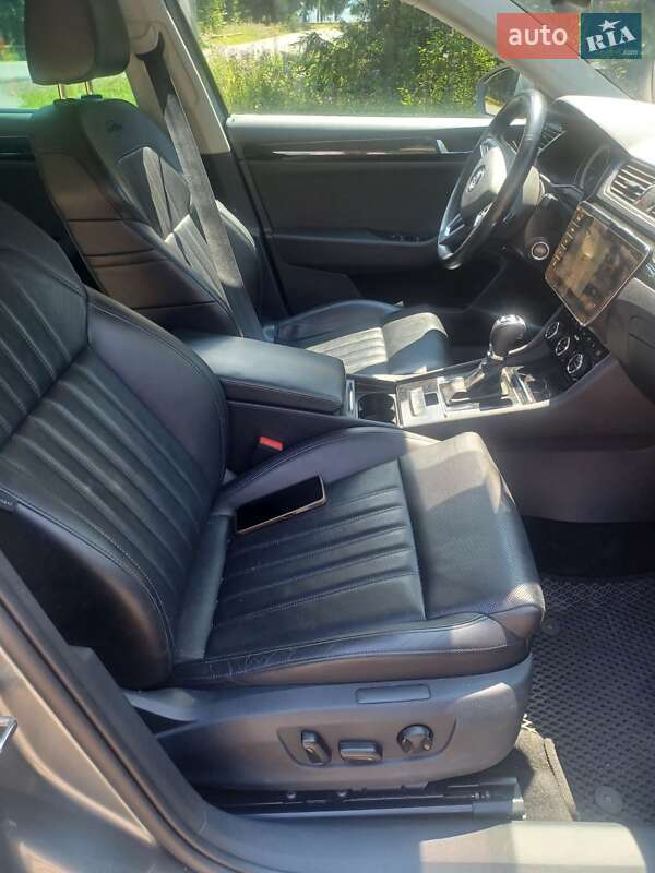 Лифтбек Skoda Superb 2017 в Межгорье