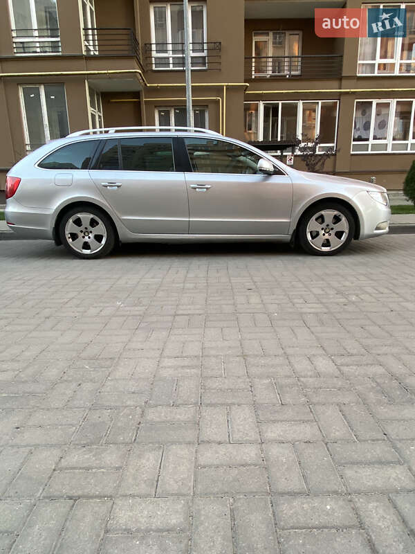 Skoda Superb 2013