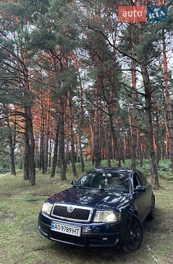 Лифтбек Skoda Superb 2006 в 