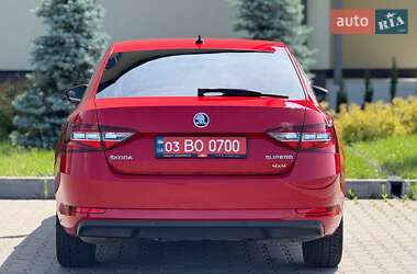 Лифтбек Skoda Superb 2018 в 